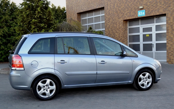 Opel Zafira cena 15890 przebieg: 197000, rok produkcji 2007 z Gostynin małe 742